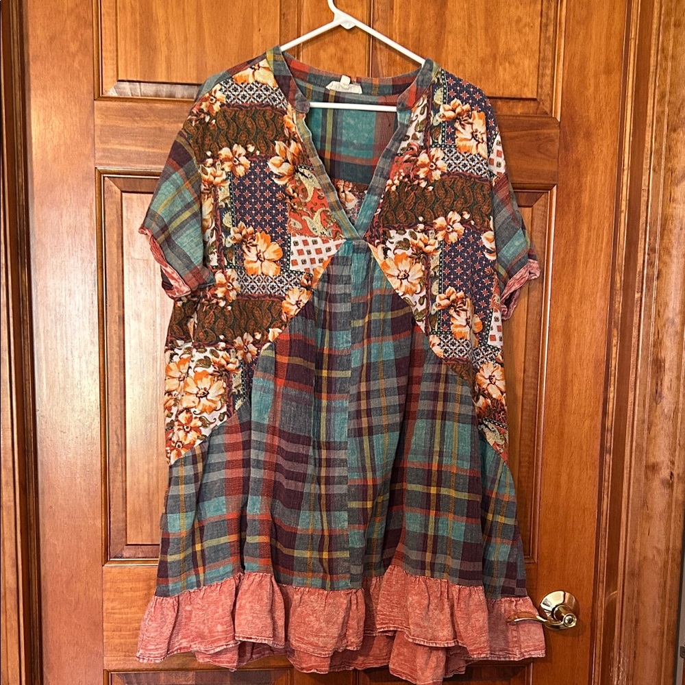 Oli & Hali Multicolor Plaid Tunic